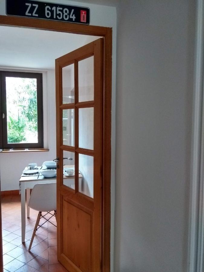 Number15 Guesthouse Каркасон Екстериор снимка