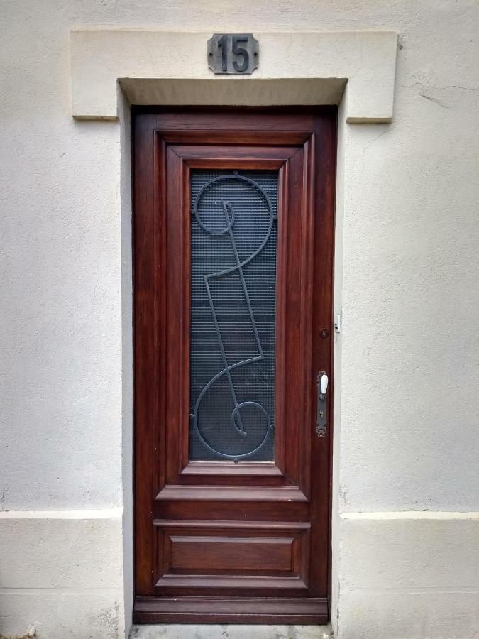 Number15 Guesthouse Каркасон Екстериор снимка