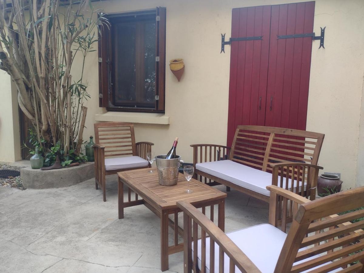 Number15 Guesthouse Каркасон Екстериор снимка